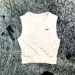 Nike cropped tank